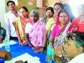 पाण्यासाठी दिग्रस पालिकेवर धडक - Marathi News | The water strikes on the Digvidas | Latest yavatmal News at Lokmat.com