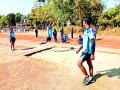 आदिवासी विद्यार्थ्यांना मैदानी खेळाचे धडे - Marathi News | Lessons for the tribal students | Latest amravati News at Lokmat.com