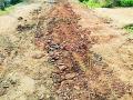 ड्रेनेजसाठी खोदलेले रस्ते ‘जैसे थे’ - Marathi News | Roads excavated for drainage | Latest gadchiroli News at Lokmat.com