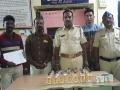 टेंभुर्णी पोलिसांची दारू व जुगाराविरोधात कारवाई - Marathi News | Tembhuri police action against liquor and gambling | Latest jalana News at Lokmat.com