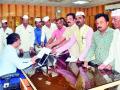 भूसंपादनासाठी शेतकºयांवर दबाव - Marathi News |  Pressure on farmers for land acquisition | Latest nashik News at Lokmat.com