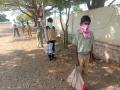 मौजे सुकेने विद्यालयात विद्यार्थ्यांना धान्य वाटप - Marathi News |  Grain dry food distributed to students at school | Latest nashik News at Lokmat.com
