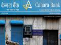 बनावट सोने तारण ठेवूण कॅनरा बॅंकेला ८६ लाखाला फसवले - Marathi News | 86 lakhs cheated Canara Bank by pledging fake gold | Latest solapur News at Lokmat.com
