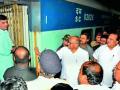 शरद पवार तब्बल २९ वर्षांनंतर रेल्वेने प्रवास करतात तेव्हा... - Marathi News | Sharad Pawar travel with railway after 29 years in kolhapur | Latest kolhapur News at Lokmat.com