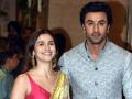 WHAT?  रणबीर कपूरने दिला आलिया भटसोबत काम करण्यास नकार? - Marathi News | WHAT? ranbir kapoor declined to work with alia bhatt in gangubai | Latest filmy News at Lokmat.com