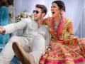 Priyanka Nick Wedding : भर मंडपात प्रियांका झाली भावूक, डोळ्यांत दाटले अश्रू!! - Marathi News | Priyanka Nick Wedding: priyanka emotional during jaimala ceremony | Latest filmy News at Lokmat.com