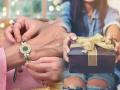 Raksha bandhan 2022 : लाडक्या भावालाही राखीपौर्णिमेला द्या मायेची भेट, 7 गिफ्ट पर्याय- निवडा भावाला आवडेल असे खास गिफ्ट - Marathi News | Raksha bandhan 2022 Raksha bandhan Gift Ideas : Give the gift of love to your beloved brother on Rakhi Purnima, 7 gift options - choose a special gift that your brother will like | Latest sakhi Photos at Lokmat.com