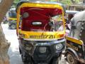 मीरारोडमध्ये नशेत बेधुंद रिक्षा चालकाने ९ जणांना उडवले - Marathi News | 9 people were hitted by a drunken rickshaw driver in mira road | Latest thane News at Lokmat.com