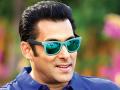 भाईजान सलमान खान आता घेऊन येणार हॉरर सिनेमा!! - Marathi News | salman khan to produce a horror movie | Latest filmy News at Lokmat.com