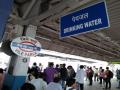 पश्चिम रेल्वेला मराठी भाषेचे वावडे; शिवसेना करणार आंदोलन - Marathi News | Western Railway's Marathi language! | Latest mumbai News at Lokmat.com