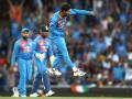 भारताने ऑस्ट्रेलियाला 1-1 अशा बरोबरीत रोखलं - Marathi News | India kept Australia 1-1 in T20 series | Latest cricket Photos at Lokmat.com