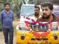 Kempegowda R L, Mahindra Bolero Pickup: बदला तो बदला! 'त्या' शेतकऱ्याने रोखीने नाही कर्जावर महिंद्रा बोलेरो घेतली; म्हणाला... - Marathi News | Kempegowda R L, Mahindra Bolero Pickup: 'That' farmer took Mahindra Bolero on loan not cash; Said i will use it for vegetables and coconut transport | Latest national News at Lokmat.com