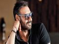 ट्विटरवर का ट्रेंड होतेय ‘अजय देवगन कायर है’? काय आहे भानगड? - Marathi News | ajay devgn kayar hai trending on twitter due to man stop his car and he arrested by mumbai police | Latest filmy News at Lokmat.com