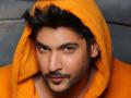 ‘बेहद 2’ स्टार शिवीन नारंग रूग्णालयात भरती, वाचा काय आहे कारण - Marathi News | beyhadh2 fame actor shivin narang injured his left hand hosiptalised-ram | Latest filmy News at Lokmat.com