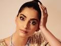 हे भगवान मैं क्या करू? सोनम कपूरला सतावतोय एकच प्रश्न, पण का? - Marathi News | sonam kapoor share her pics with caption hain bhagwaan kya karun-ram | Latest filmy News at Lokmat.com