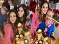 PICS : रवीना टंडन खूश्श, मुलांनी ‘KGF 2’साठी दिली खास सरप्राईज पार्टी - Marathi News | raveena tandons daughter rasha celereates kgf 2 success see pics | Latest filmy News at Lokmat.com