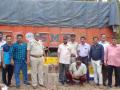 अवैध दारू वाहतूक करणारा ट्रक पकडला; ५० लाखाचा मुद्देमाल जप्त - Marathi News | Caught a truck transporting illegal liquor; Property worth Rs 50 lakh confiscated | Latest crime News at Lokmat.com