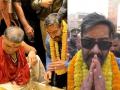 'Drishyam 2' १०० कोटींच्या क्लबमध्ये सामील होताच Ajay Devgnनं घेतलं काशी विश्वनाथाचं दर्शन; म्हणाला-हर हर महादेव - Marathi News | Ajay Devgn visited baba vishwanath temple in varanasi film shoot photos viral drishyam 2 | Latest filmy News at Lokmat.com
