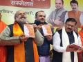 शाब्बास भाजपा; 'आज के शिवाजी नरेंद्र मोदी'वरुन शिवसेनेचा खोचक टोला - Marathi News | shiv sena mp sanjay raut slams bjp over aaj ke shivaji narendra modi book | Latest maharashtra News at Lokmat.com
