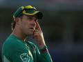 डी' व्हिलियर्सने केला तिरंग्याचा अपमान; भारतीय चाहते भडकले - Marathi News | ab devilliers insulted the trio; Indian fans stirred up | Latest cricket News at Lokmat.com