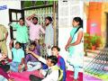 नागपूर विद्यापीठात अभाविपचा गोंधळ : परिसरात तोडफोड, दोन सुरक्षारक्षक जखमी - Marathi News | ABVP's agitation at Nagpur University, two security guards were injured | Latest nagpur News at Lokmat.com