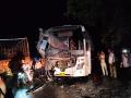 आयशरची शिवशाही बसला धडक, दाेन गंभीर - Marathi News | Eicher collided with Shivshahi bus, 2 serious in buldhana | Latest buldhana News at Lokmat.com