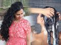 Hair Care Tips : कुरळे केस दिसतात सुंदर, पण कुरळे आणि कोरडे असतील तर चुकूनही करू नका 4 गोष्टी - Marathi News | Hair Care Tips: If your hair is very curly and dry, don't do these 4 things by mistake ... | Latest sakhi News at Lokmat.com