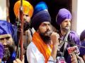 Amritpal Singh: 12 दिवसांपासून फरार अमृतपालचा पोलिसांना इशारा; व्हिडिओत म्हणाला, कुणी केसालाही धक्का लावू शकत नाही - Marathi News | Khalisthan supporter Amritpal Singh Absconding for 12 days releases new video amid police search | Latest national News at Lokmat.com