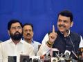 Devendra Fadnavis : आमच्यात खात्यांसंदर्भात वाद नाही; पुढचा मंत्रिमंडळ विस्तार केव्हा? फडणवीसांनी स्पष्टच सांगितलं - Marathi News | We do not have disputes regarding ministers portfolio says devendra Fadnavis | Latest maharashtra News at Lokmat.com
