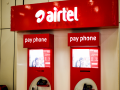 Airtel युझर्सना करावं लागणार किमान १५५ चं रिचार्ज,आणखी ७ सर्कलमध्ये वाढला मिनिमम प्लॅन - Marathi News | Airtel users have to recharge at least 155 rs minimum plan increased in 7 circles 1 gb data unlimited calling plan | Latest business News at Lokmat.com