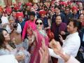 आकाश-श्लोकाच्या लग्नातील ‘सेलिब्रिटी’ व-हाडी! पाहा, फोटो!! - Marathi News | Akash Ambani-Shloka Mehta Wedding shahrukh khan gauri khan alia bhatt janhvi kapoor pics | Latest filmy Photos at Lokmat.com