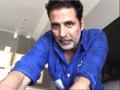 लॉकडाऊन दरम्यान जेव्हा अक्षय कुमार भेटला 'या' खास व्यक्तीला ! - Marathi News | Akshay Kumar meets Akshay Kumar During LockDown-SRJ | Latest filmy News at Lokmat.com