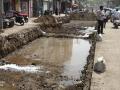 अकोला शहरात ऐन उन्हाळ्यात पाण्याची नासाडी; मनपाचे दुर्लक्ष - Marathi News | Wasting of water in Akola in summer; Neglect of municipality | Latest akola News at Lokmat.com