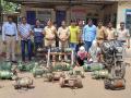 विद्युतपंप चोरीप्रकरणी दोघांना अटक, आळेफाटा परिसरात पोलिसांची कारवाई - Marathi News | Two arrested in connection with electric pump theft, police action in Alephata area | Latest pune News at Lokmat.com