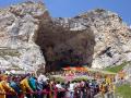 तीन वर्षांमध्ये 8 लाख भाविकांनी घेतले अमरनाथाचे दर्शन - Marathi News | In the last three years, 8 lakh devotees took Amarnath's philosophy | Latest national News at Lokmat.com