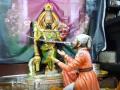 खंडेनवमीदिवशी अंबाबाईची तुळजाभवानी रूपात महापूजा - Marathi News | Mahapooja as an idol of Ambabai | Latest kolhapur Videos at Lokmat.com