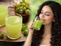 ताज्या रसरशीत आवळ्याचा रस ‘असा’ ठेवा फ्रिजमध्ये-रोज प्या आणि चिरतरुण राहा आयुष्यभर - Marathi News | Drinking Amla juice is must in summers, good for health and light on stomach | Latest sakhi News at Lokmat.com