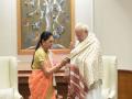 आनंदीबेन पटेल म्हणतात, मोदी अविवाहित असूनही महिलांच्या समस्या जाणतात - Marathi News | Madhya Pradesh governor says pm Modi is not married | Latest national News at Lokmat.com