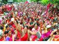 अंगणवाडीसेविकांचा सांगलीत संताप-- थाळीनाद आंदोलन - Marathi News |  Sangalyat anger of Anganwadi workers - Thalinad movement | Latest sangli News at Lokmat.com