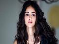 अनन्या पांडे सांगतेय, या अभिनेत्यासोबत हॉट सीन द्यायला आवडेल - Marathi News | Ananya Panday Was Asked To Pick An Actor For A Steamy Scene: 'I Find Varun Dhawan Very Hot' | Latest filmy News at Lokmat.com