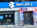 बजाजकडून पूरग्रस्तांना मोठा दिलासा; दुचाक्या मोफत दुरूस्त करणार - Marathi News | Kolhapur: Big relief for flood victims from Bajaj; The bike will repair for free | Latest auto News at Lokmat.com