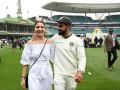 IND vs AUS 4th Test : लग जा गले... अनुष्का हसत हसत आली, विराटला मिठीच मारली! - Marathi News | IND vs AUS 4th Test: Anushka Sharma joins Virat Kohli at SCG during celebrations post India's historic series win | Latest cricket News at Lokmat.com