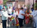 दिव्यांगांना जीवनावश्यक वस्तुंचे वाटप - Marathi News | Distribution of essential items for the disabled | Latest dhule News at Lokmat.com