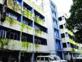 एपीएमसी मुख्यालयाचे रंगकाम निकृष्ट - Marathi News | The functioning of the APMC headquarters is inconclusive | Latest navi-mumbai News at Lokmat.com
