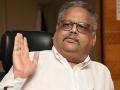 Rakesh Jhunjhunwala’s Portfolio : राकेश झुनझुनवालांनी 2021 मध्ये 'या' स्टॉकमधून कमावले 4,000 कोटी, जाणून घ्या संपूर्ण माहिती - Marathi News | Business Rakesh jhunjhunwalas portfolio big bull earned 4000 crores in year of 2021 from this stock | Latest business News at Lokmat.com