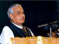सावरकरांबद्दल अटलबिहारी वाजपेयी काय म्हणाले होते? - Marathi News | Atal Bihari Vajpayee on veer savarkar | Latest manthan News at Lokmat.com
