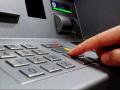 तुम्ही ATM मधून पैसे काढत असाल तर सावध राहा, अन्यथा... - Marathi News | How To Protect Yourself From ATM Fraud Know The Atm Safety Tips | Latest business Photos at Lokmat.com