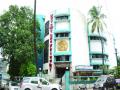 अत्रे रंगमंदिराची डागडुजी होणार तरी कधी? - Marathi News | Atre's theater can be repaired? | Latest thane News at Lokmat.com