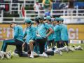 क्रीडाप्रेमी कांगारुंची सामाजिक बांधिलकी - Marathi News | Social commitment of sports kangaroos | Latest cricket News at Lokmat.com
