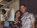 Glenn Maxwell : नव्या पाहुण्याचं आगमन! ग्लेन मॅक्सवेल झाला बाबा; पत्नी विनीनं रमननं दिली खुशखबर - Marathi News | Australia's star cricketer Glenn Maxwell has become a father and his wife Vinnie Raman has given birth to a baby boy | Latest cricket News at Lokmat.com